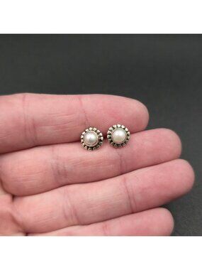 Sterling Silver Beaded Halo Dainty Genuine Pearl Post Earrings A7448